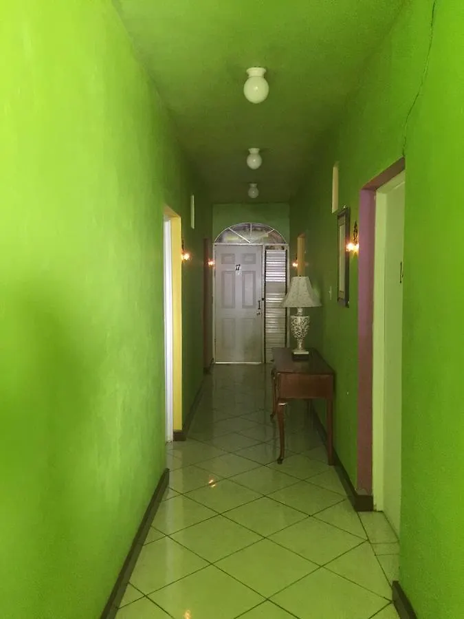 Villa Casa Montego Bay 0*,